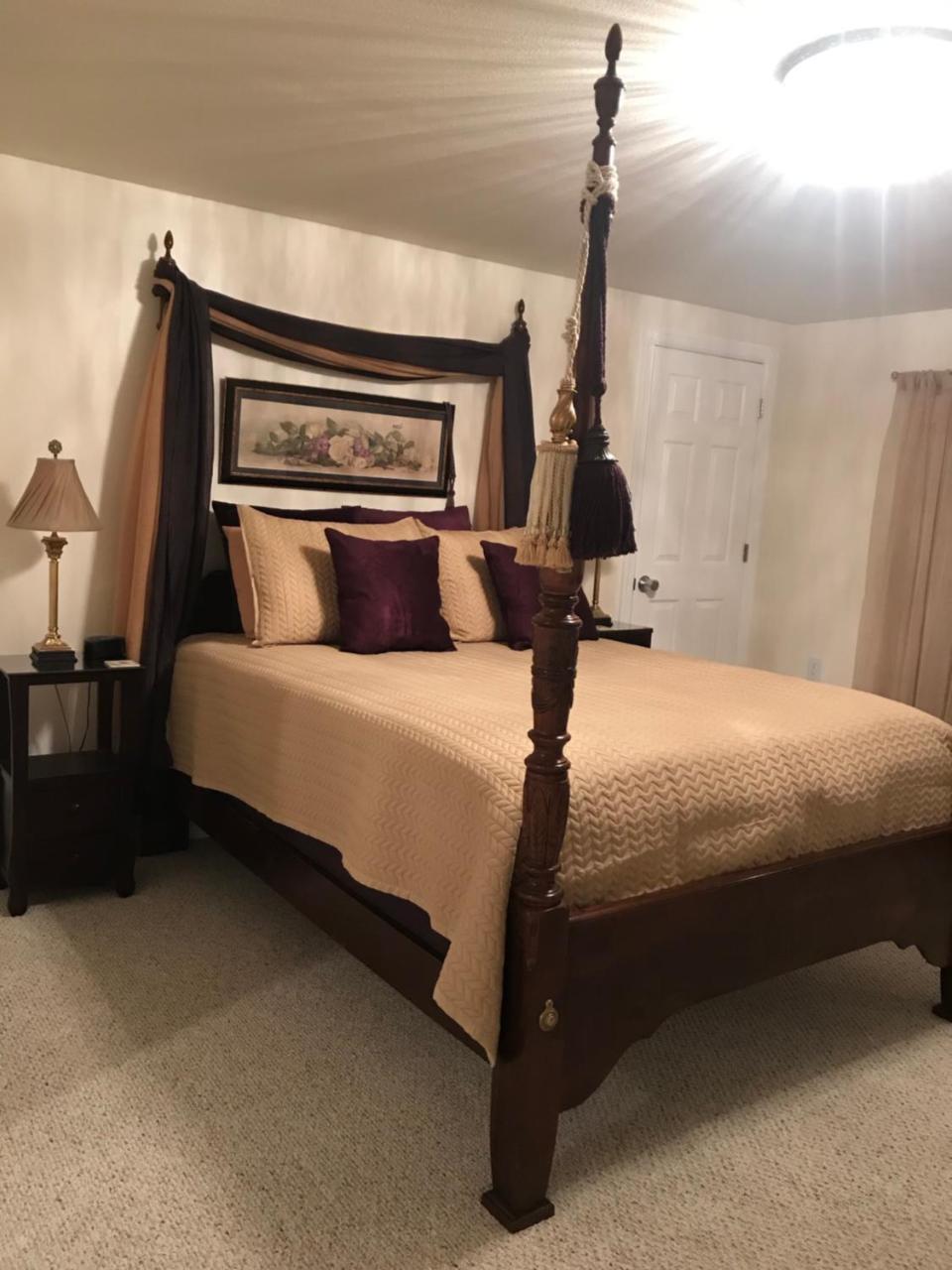Lindsborg Rosberg House Bed & Breakfast エクステリア 写真